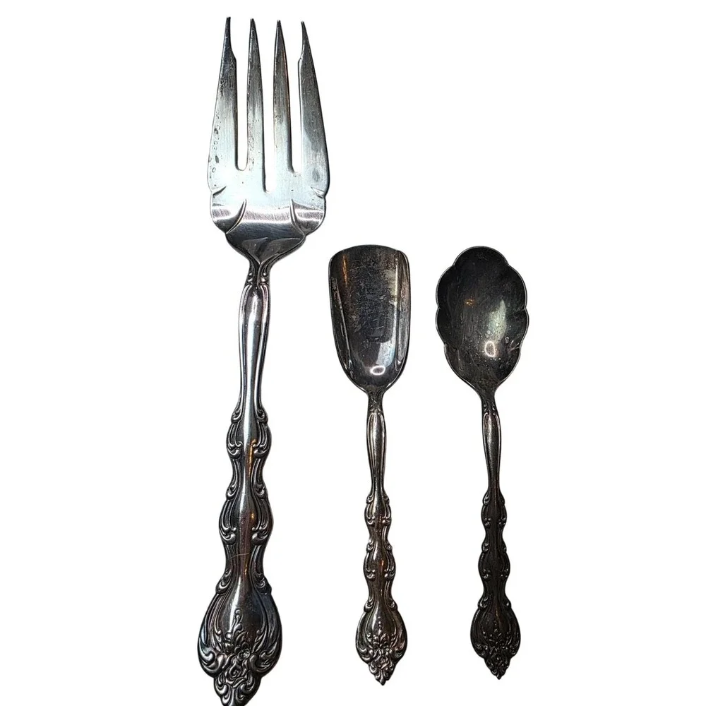 International Silverplate Vintage Cold Meat Fork Sugar Spoon Butter Knife Set A6